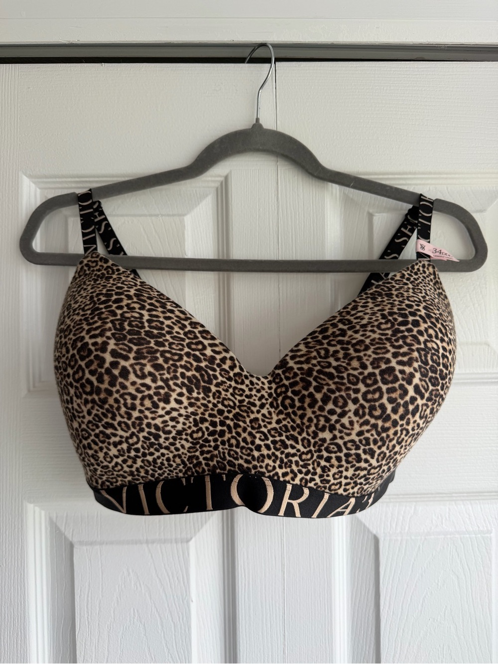 BNWT Victoria's Secret Leopard T-Shirt Lightly Lined Wireless Bra 34DDD